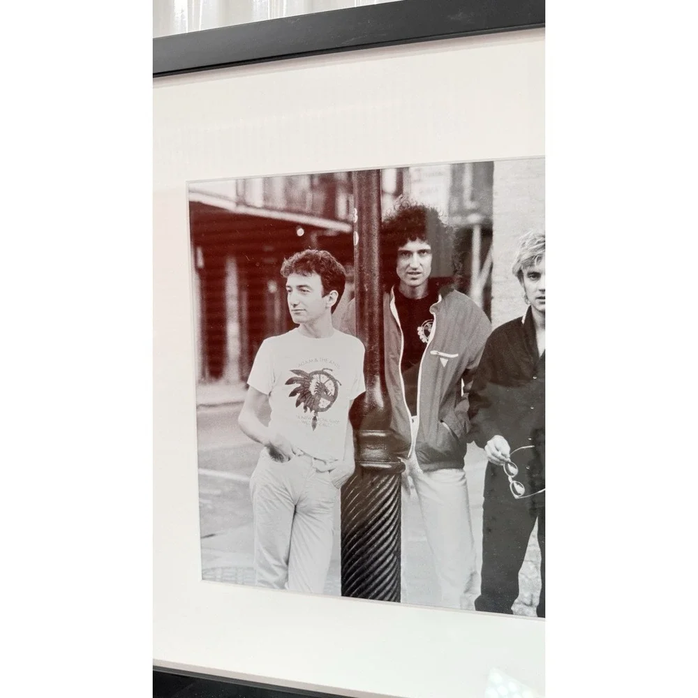 Sonic Editions queen rock